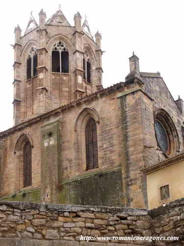 PARTE POSTERIOR DE LA NAVE Y CIMBORRIO-CAMPANARIO